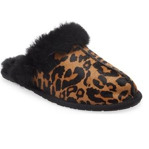 UGG SCUFFETTE II Butterscotch Panther Print Suede Slipper 7